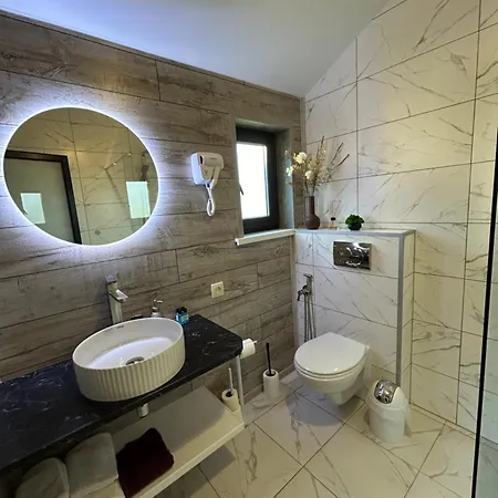 Privatunterkunft Zarichna House *