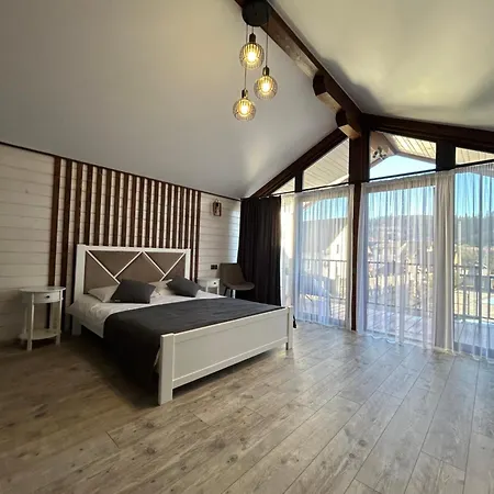 Privatunterkunft Zarichna House